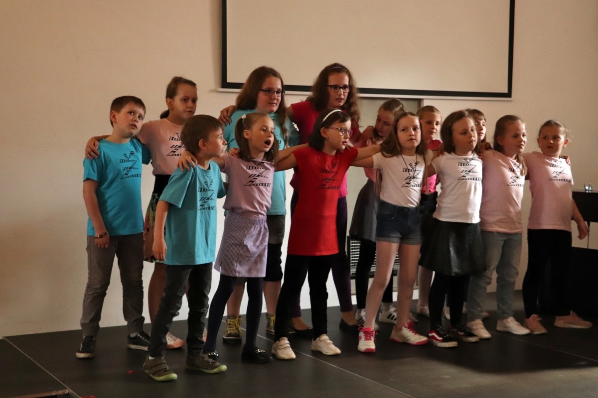 Hraje a zpívá celá rodina - ZUŠ OPEN 23.5.2023