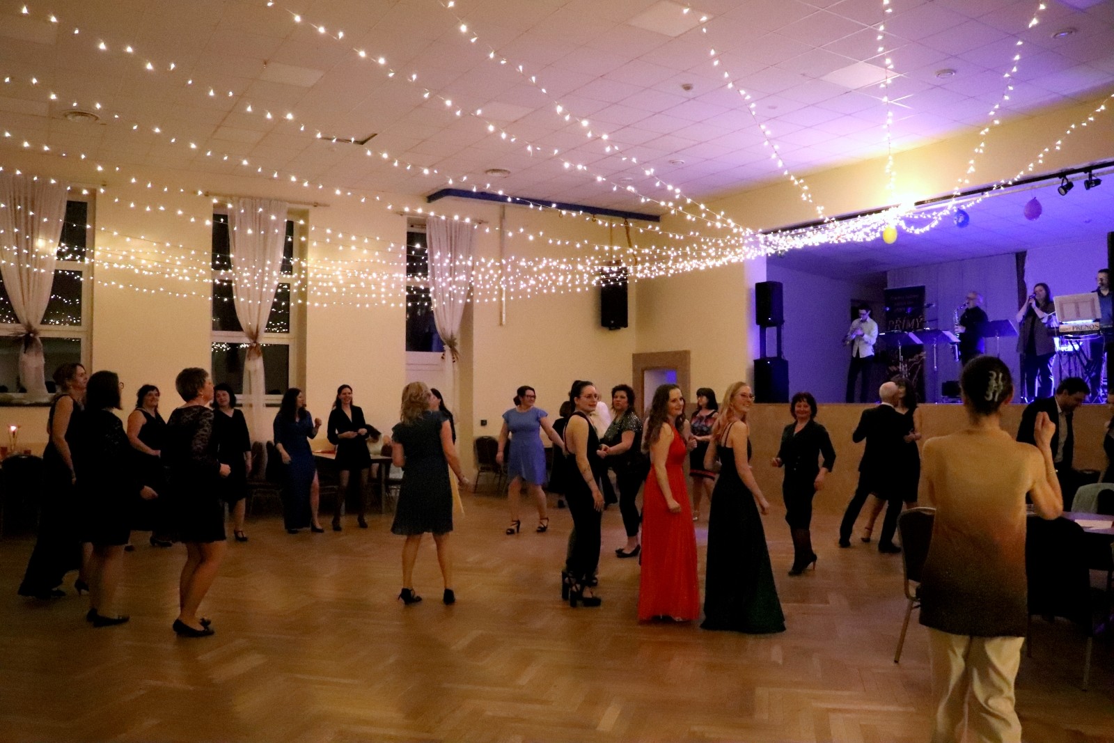 Společenský ples ZUMŠ 16.3.2024