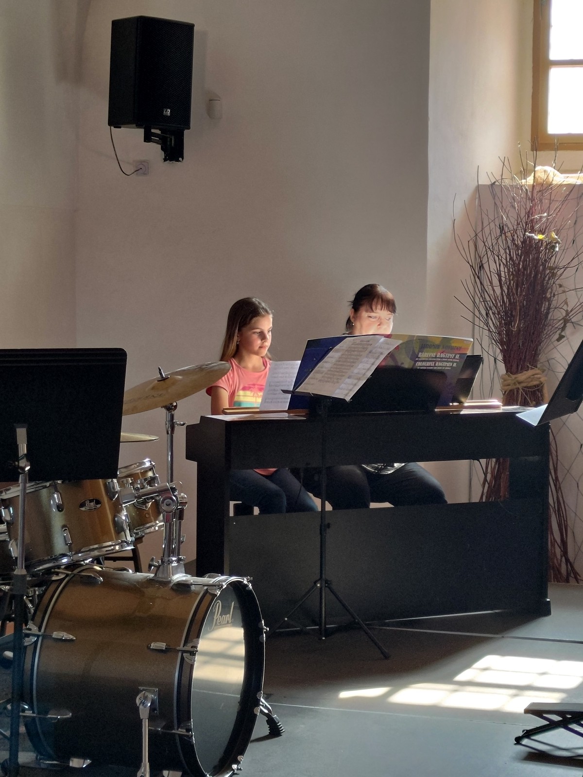 Hraje a zpívá celá rodina - ZUŠ OPEN 23.5.2024